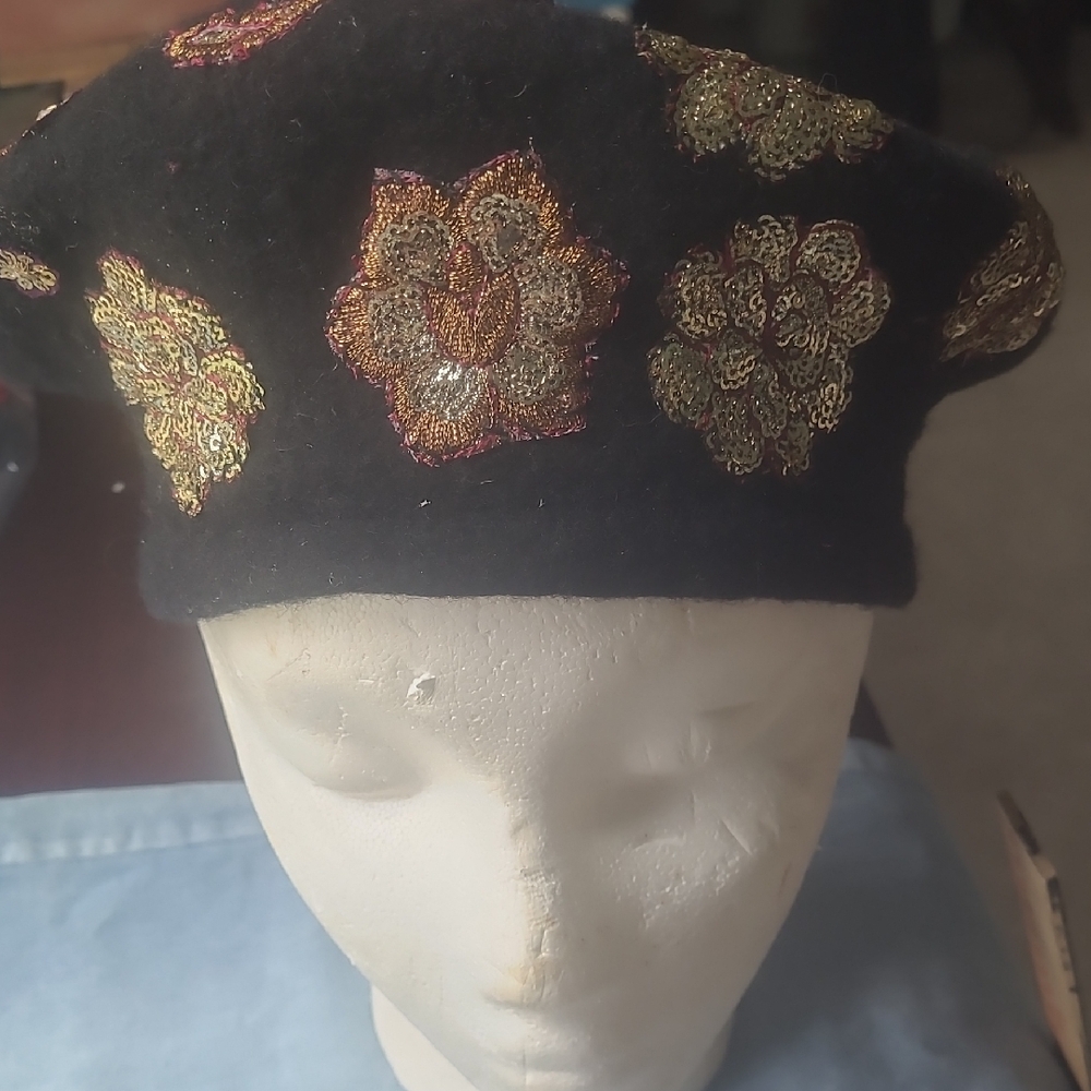 Chic Black Beret with Gold and Green Embroidery